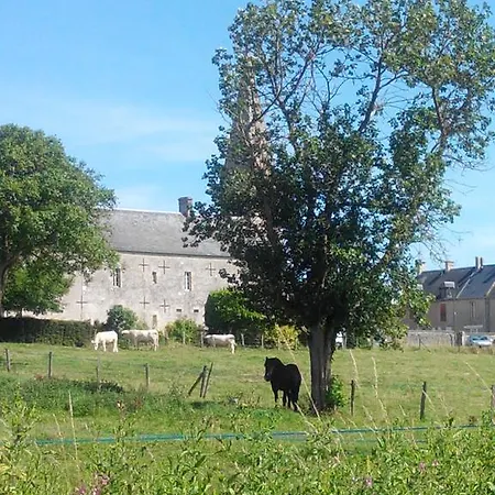 Holiday home De Charme Floreales Les Iris