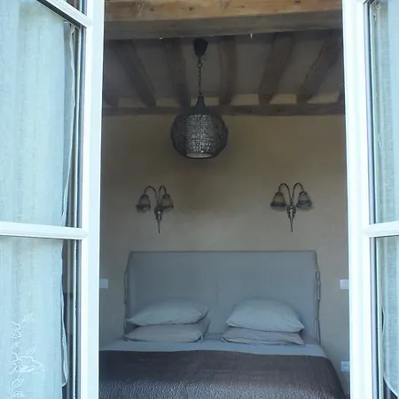 De Charme Floreales Les Iris Casa de Férias *